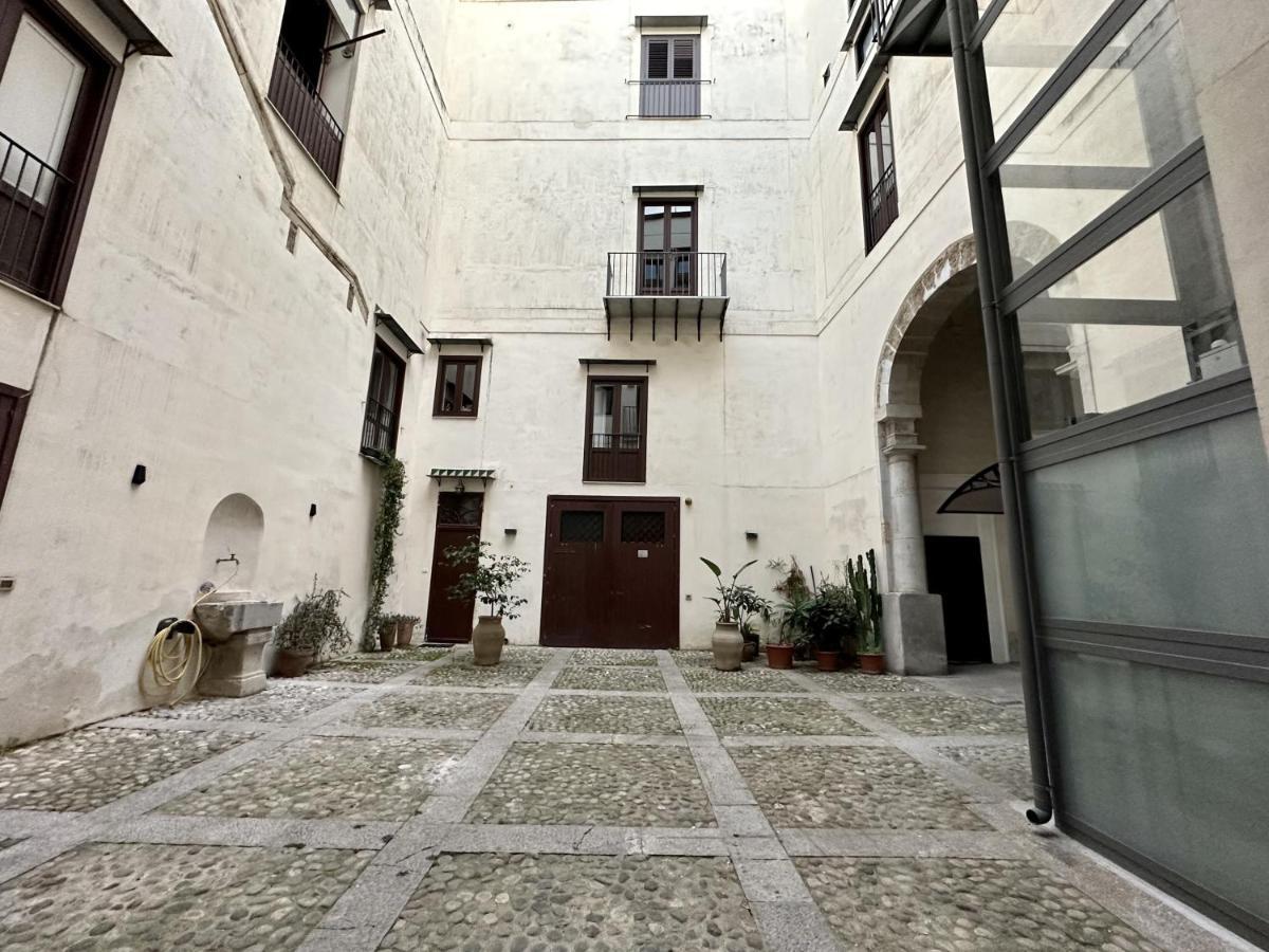 Casa Guilla_Alla Cattedrale باليرمو المظهر الخارجي الصورة